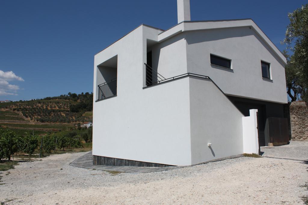 Casa Nª Sra. Do Carmo - *